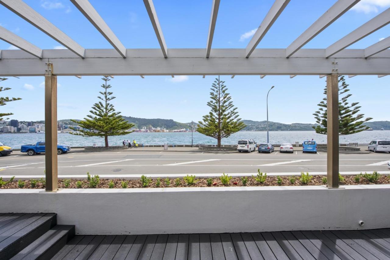 Bay Suites - 328 Oriental Parade Wellington Exterior photo